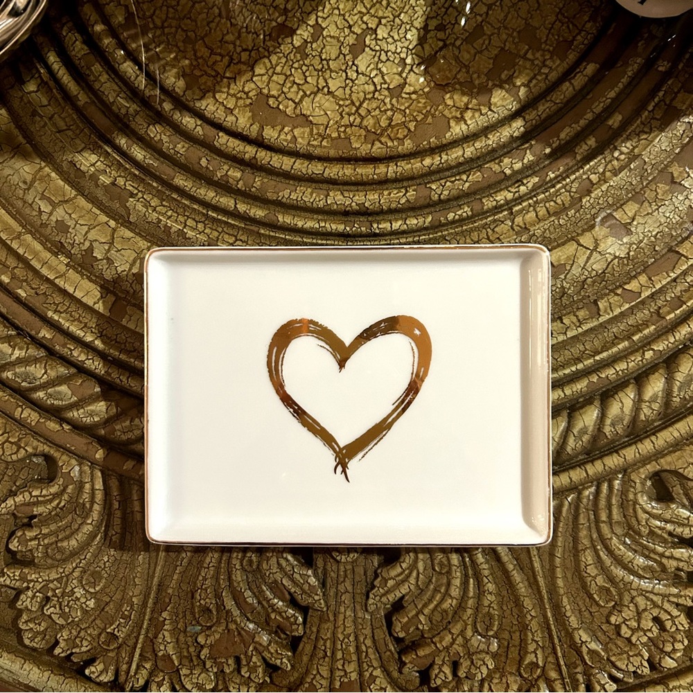 ❣️Porcelain Heart Trinket tray❣️